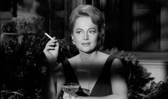 Olivia-de-Havilland-Hush-Hush-Sweet-Charlotte-1964